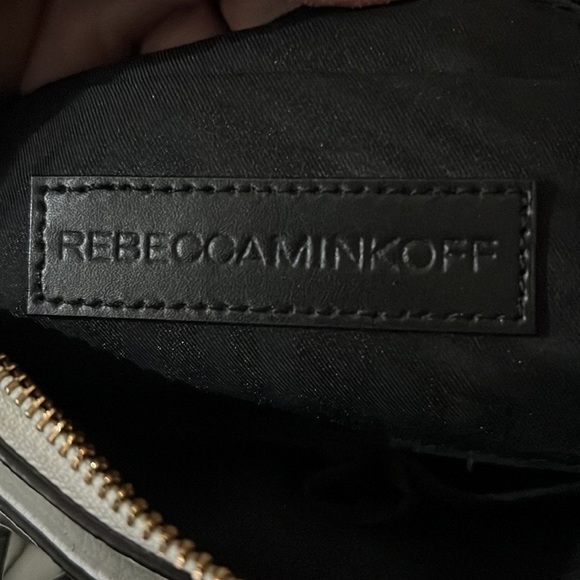 Adorable Rebecca MINKOFF Leather Satchel - Picture 5 of 9